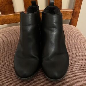 Sonoma Classic Black Ankle Booties